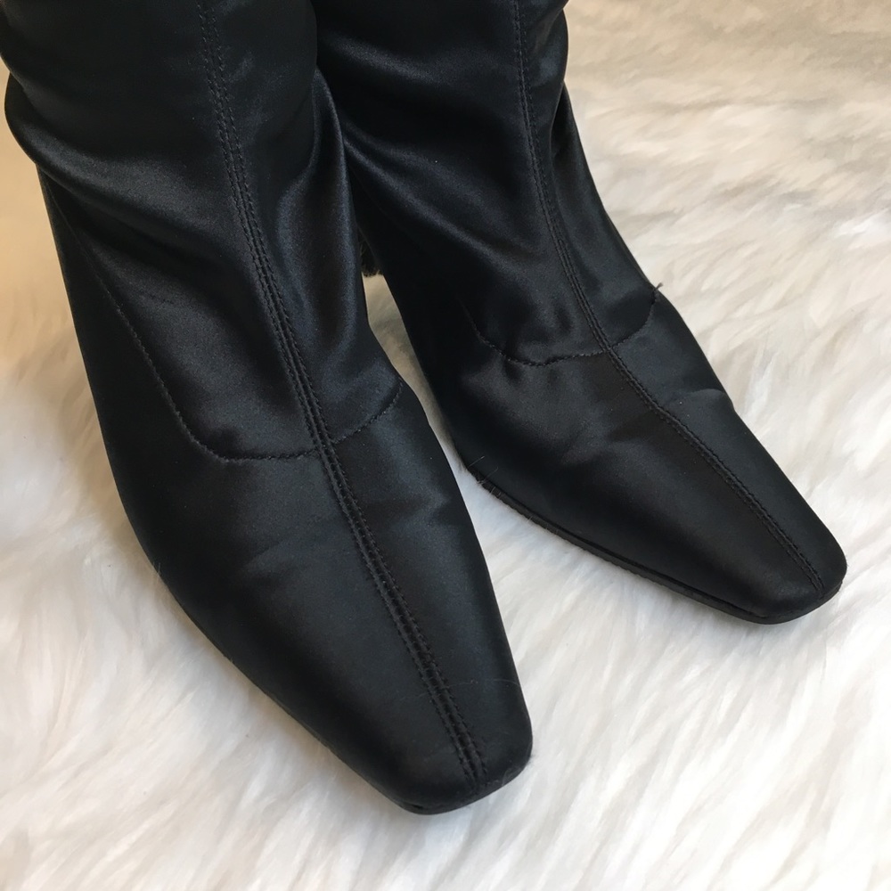Nina | FLEX Knee High Heeled Boots - Picture 5 of 9